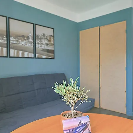 Апарт-отель Ascot - & 3*