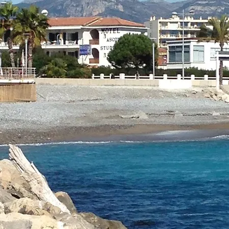 Ascot - & Cagnes-sur-Mer